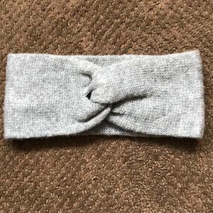 Perfect accessory for cold days!